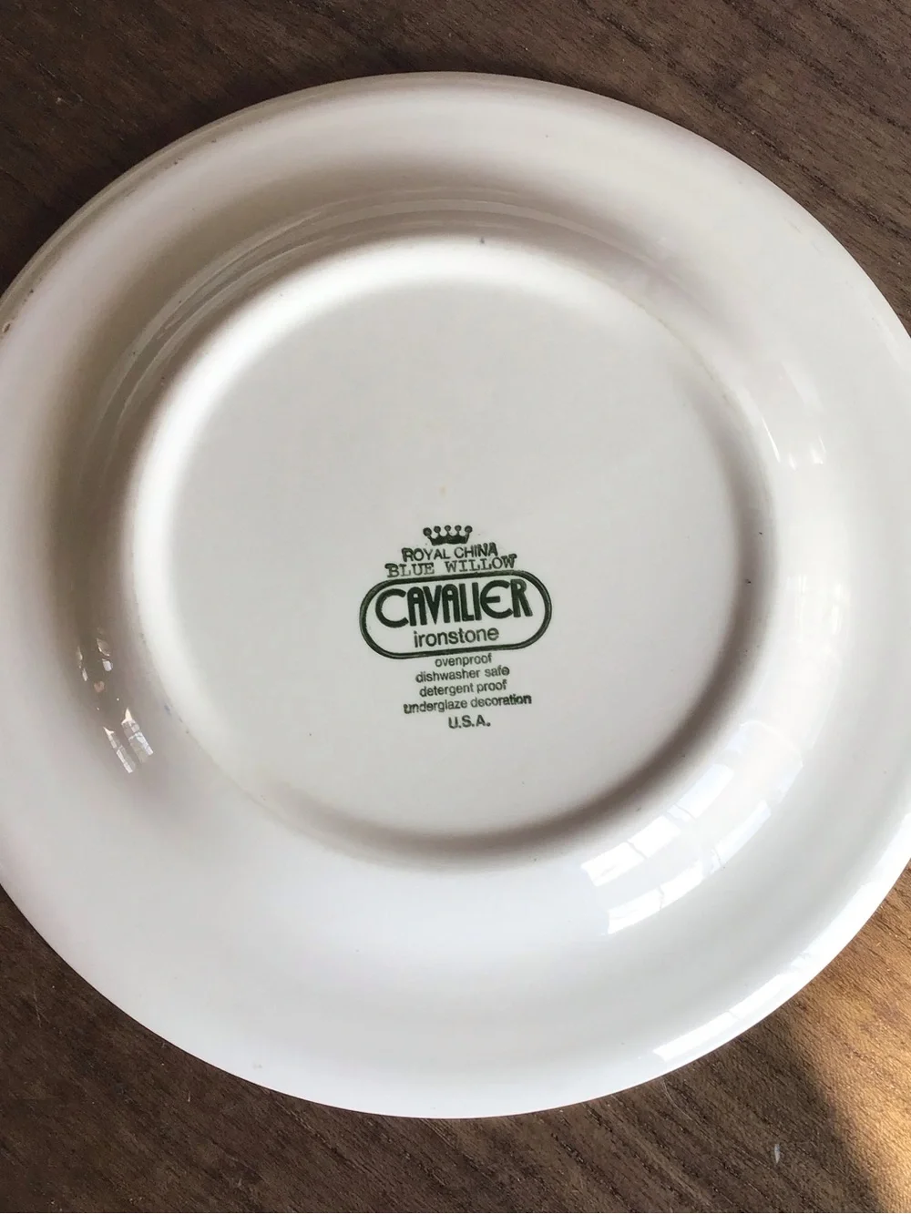 Vintage Cavalier Royal China Blue Willow Ironstone Plates